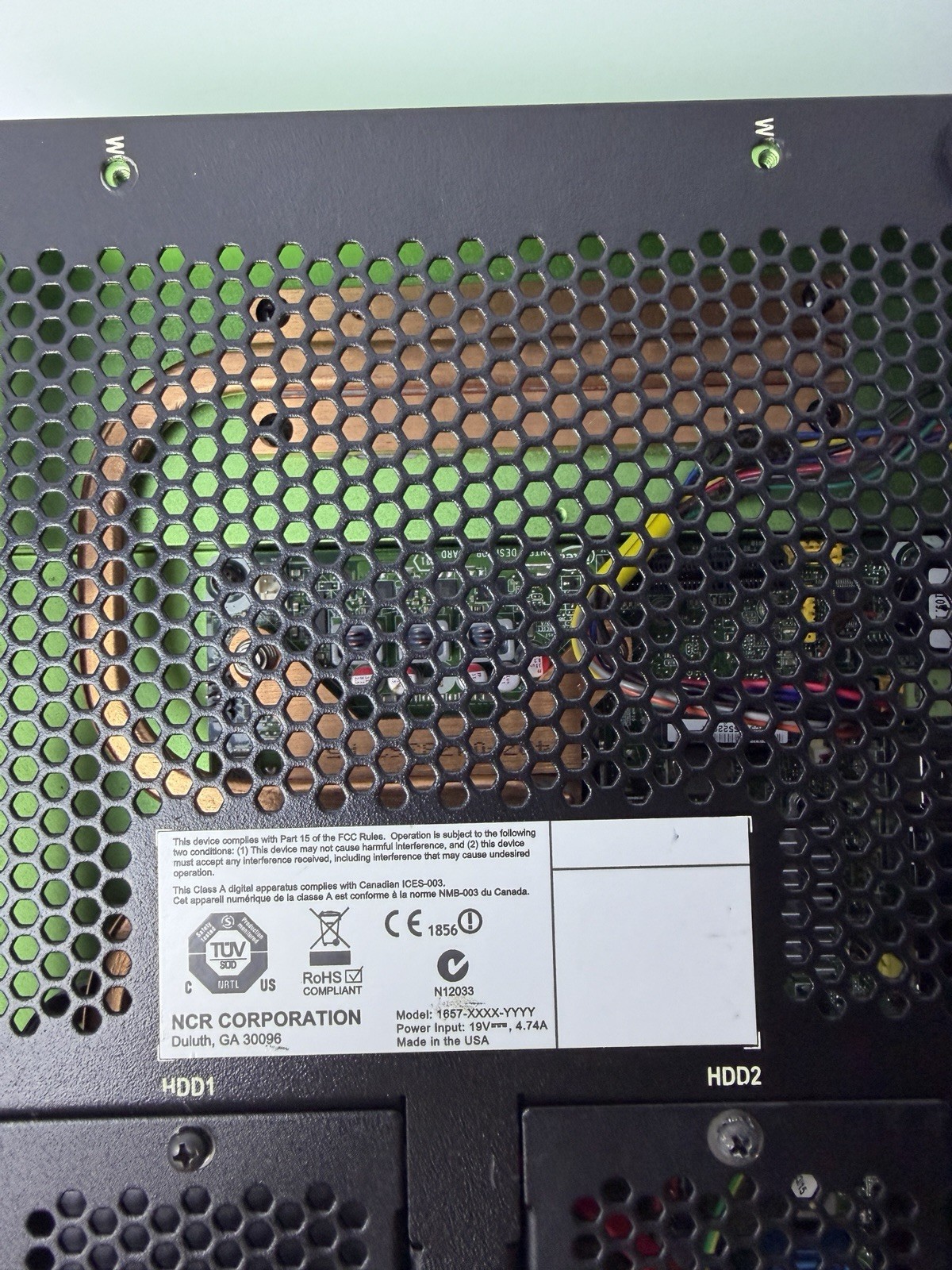 NCR N3000 Site Controller Multifunction Server (1657) Tested Turns On *NO CORDS*