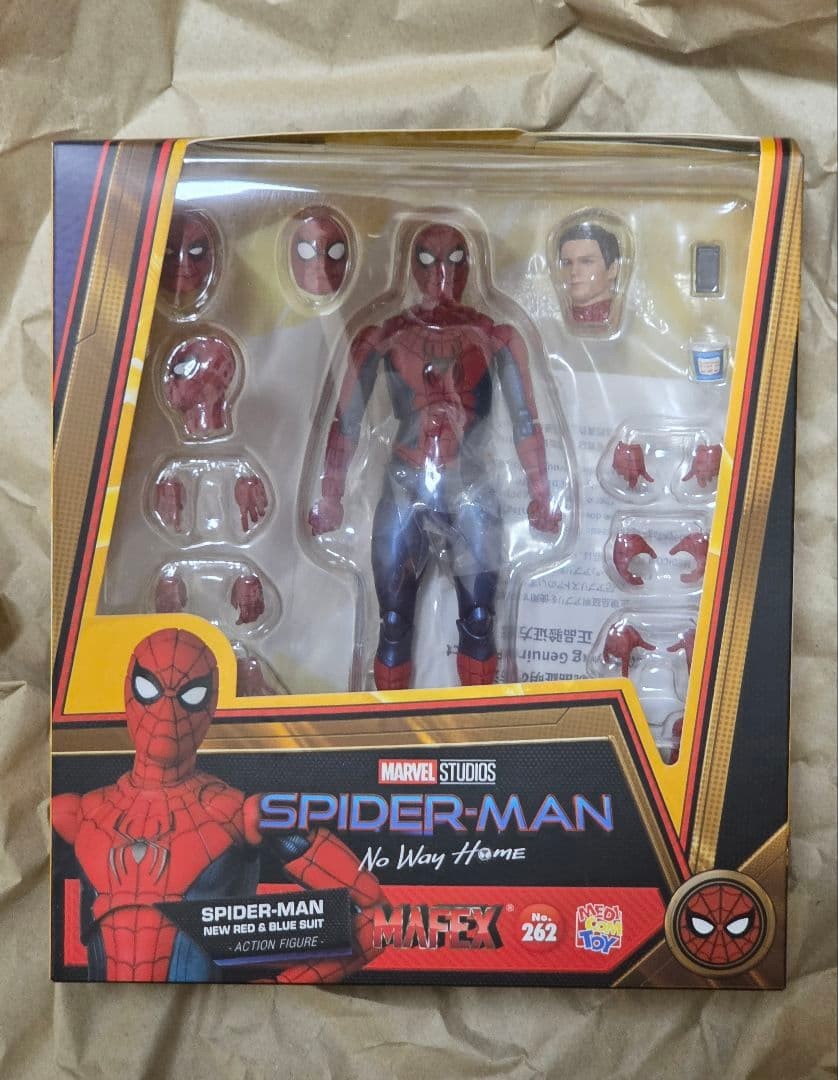 Medicom Toy MAFEX No.262 Figure SPIDER-MAN NEW RED & BLUE SUIT ver. F/S