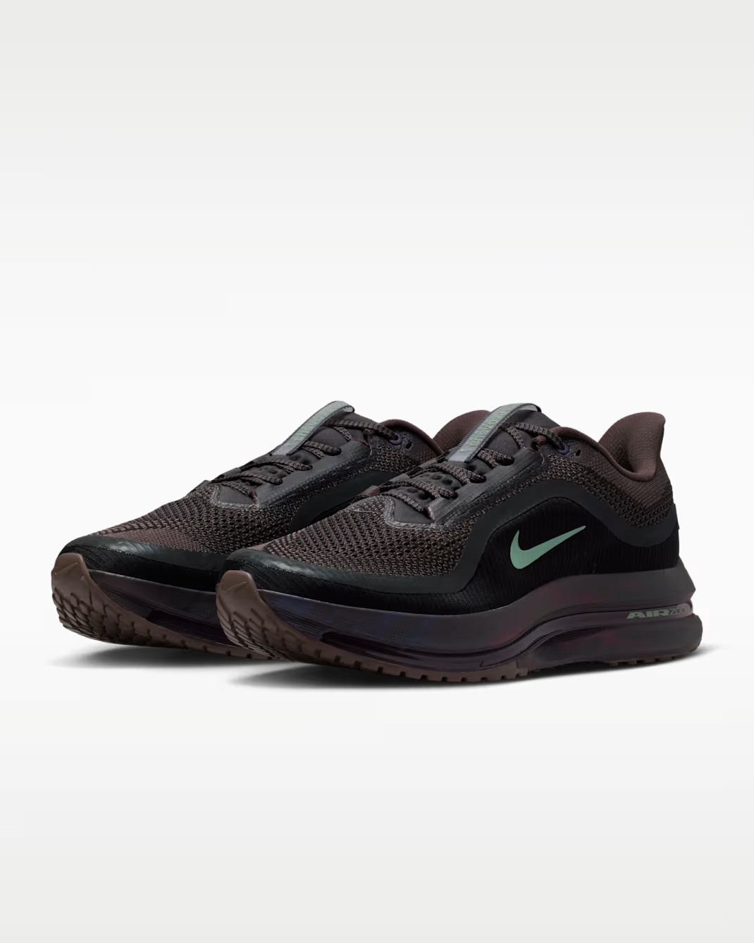 Nike Men's Pegasus Premium Shoes in Ironstone/Dark Smoke Grey/Dark Raisin
