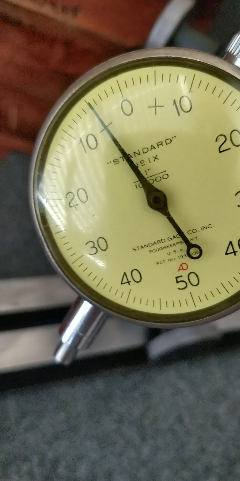 RARE Standard Gage Co Model 125 universal surface gage complete in box