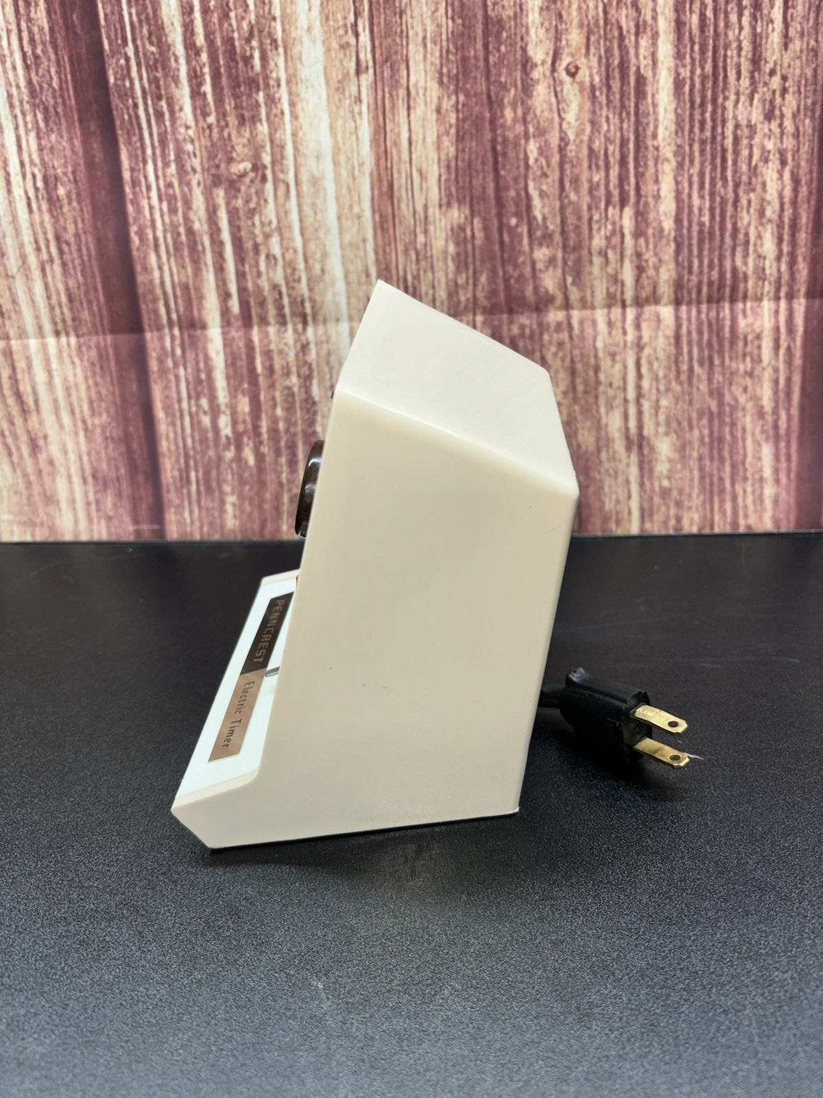 PENNCREST OFF Electric Timer, UNTESTED But In Good Condition For Display Or Part