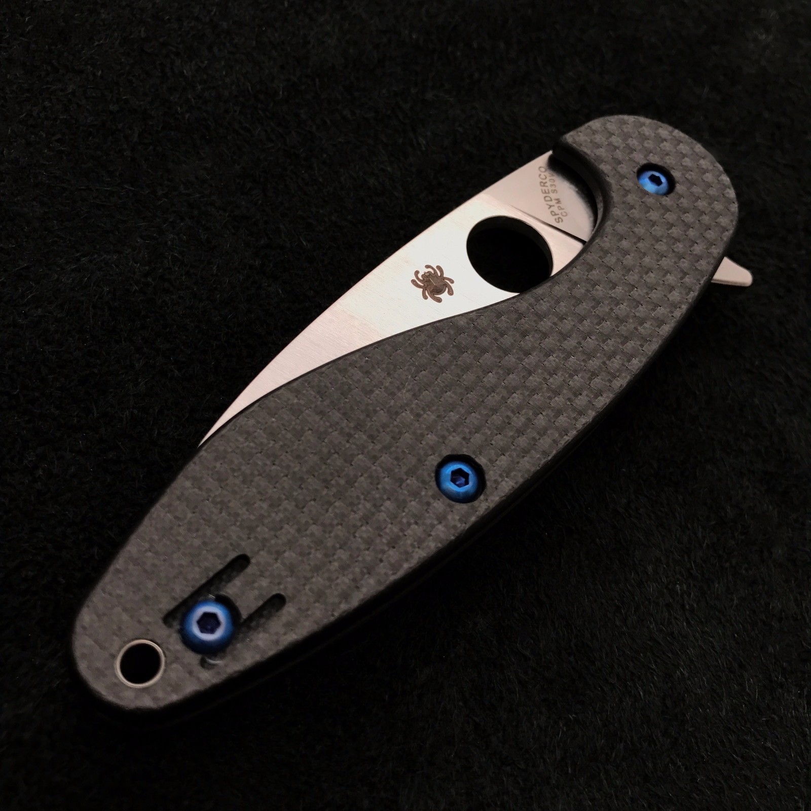 Spyderco Sliverax ~ (6) Hex Screw Set ~ Titanium blue (No Knife) C228CFP