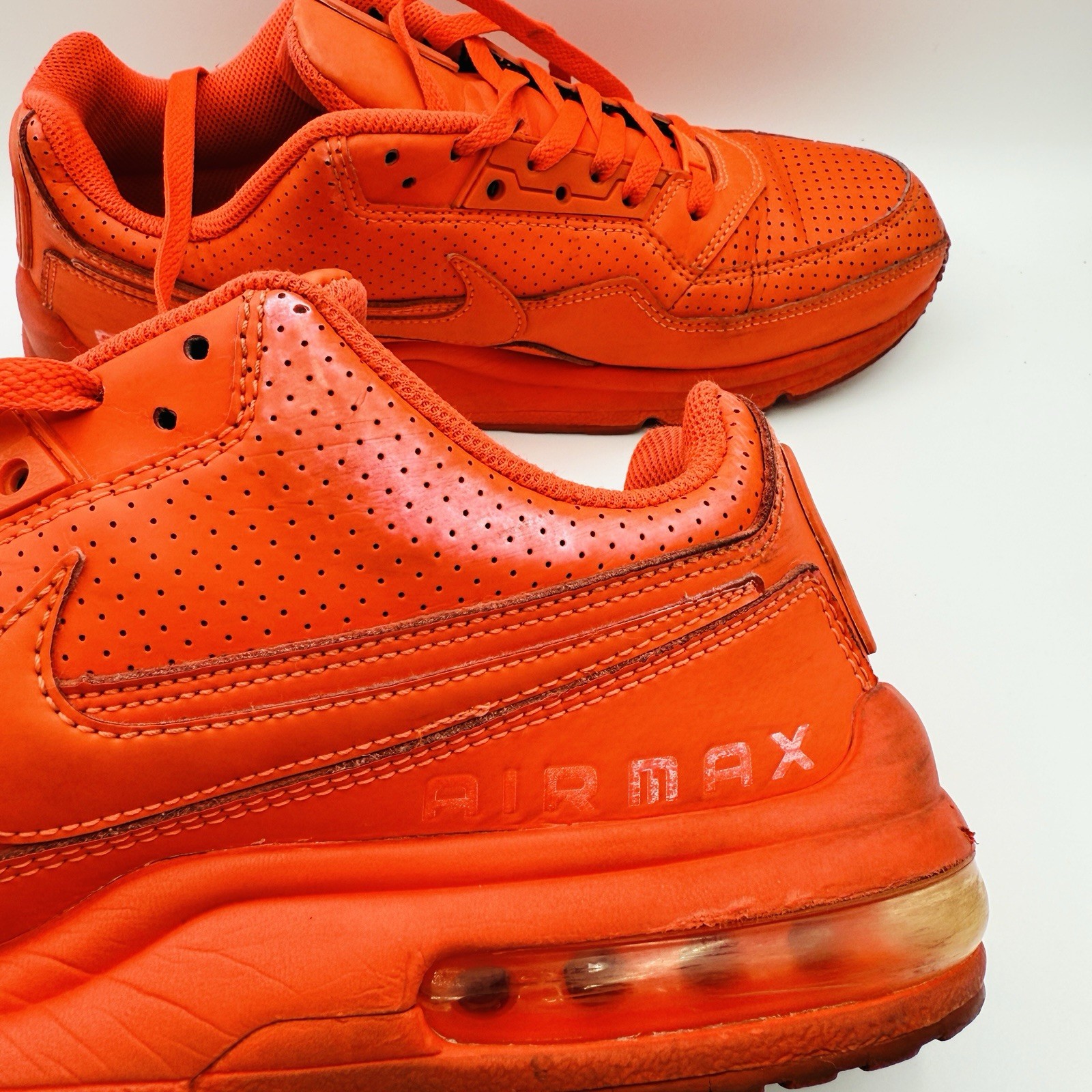 Nike Air Max LTD 3 Bright Crimson Red Mens Sz 10 M 687977-666 Shoes