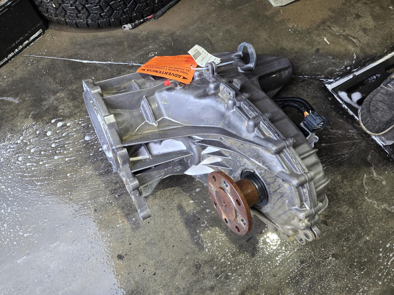 2023-2024 Ford F250-F350 Transfer Case, 6.7L, AT, 4x4, Elec Shift, 22k Miles