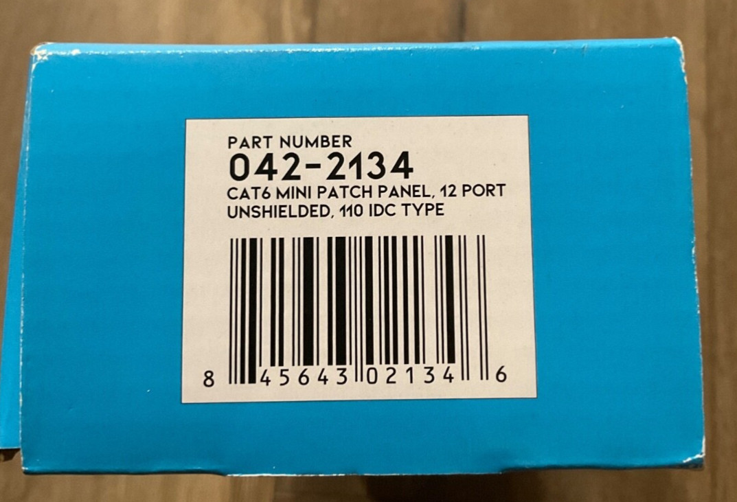 Vertical Cable 12-port Cat6 UTP LAN Mini Patch Panel 042-2134 New in Box