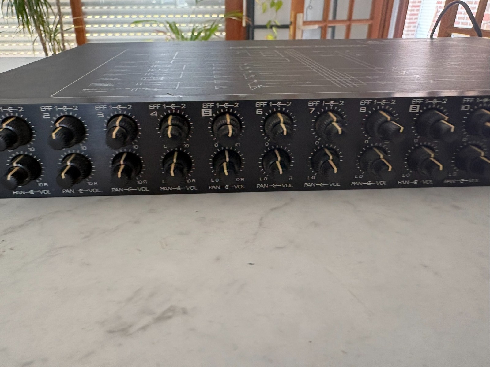 Roland M120 Mixer