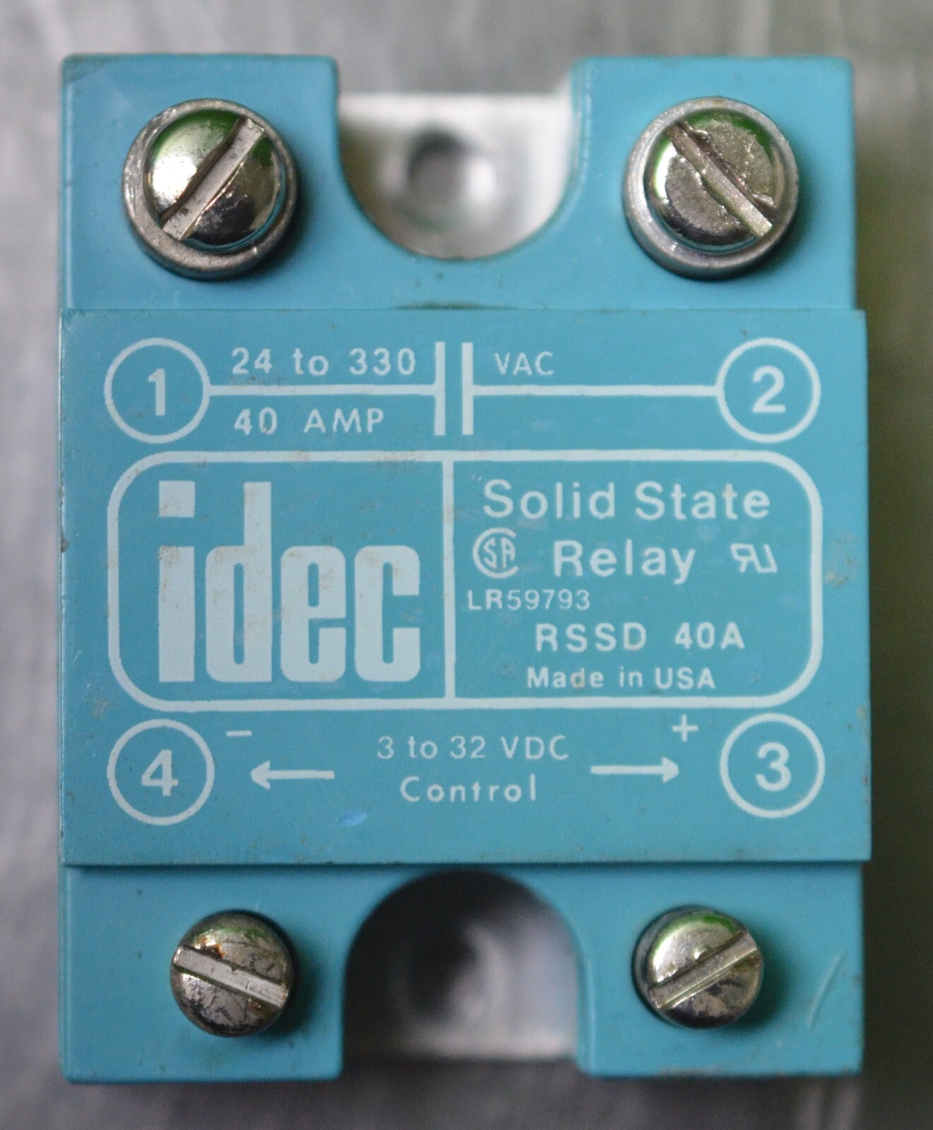 Lot of 2 IDEC RSSD 40A Solid State Relays 24-330VAC / 3-32VDC