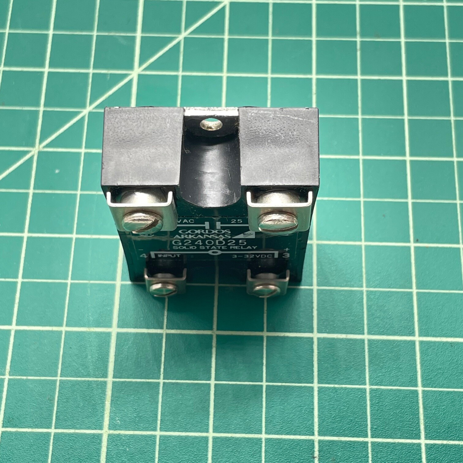 Gordos Arkansas G240D25 Solid State Relay