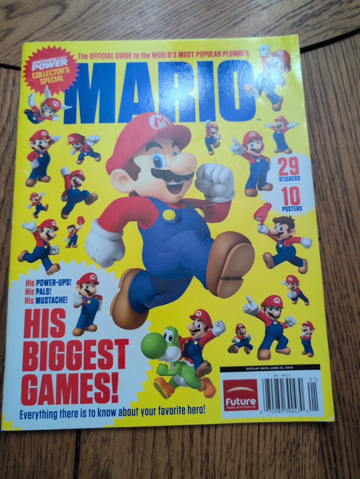 2010 Nintendo Power The Official Guide To Mario RARE