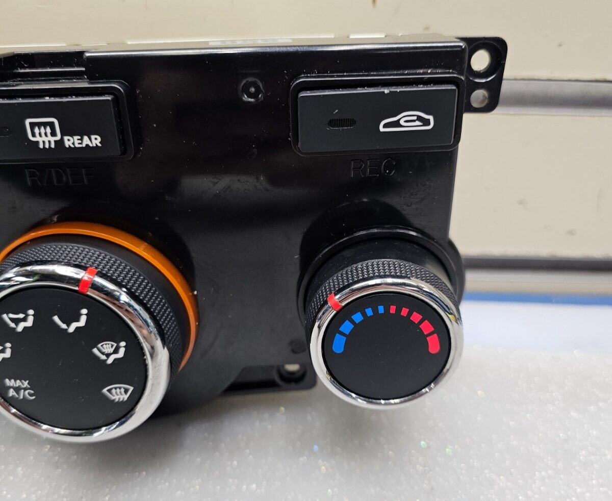 🔥10-13 Kia Forte Dash A/C Heater Climate Temperature Control Unit Conditioner