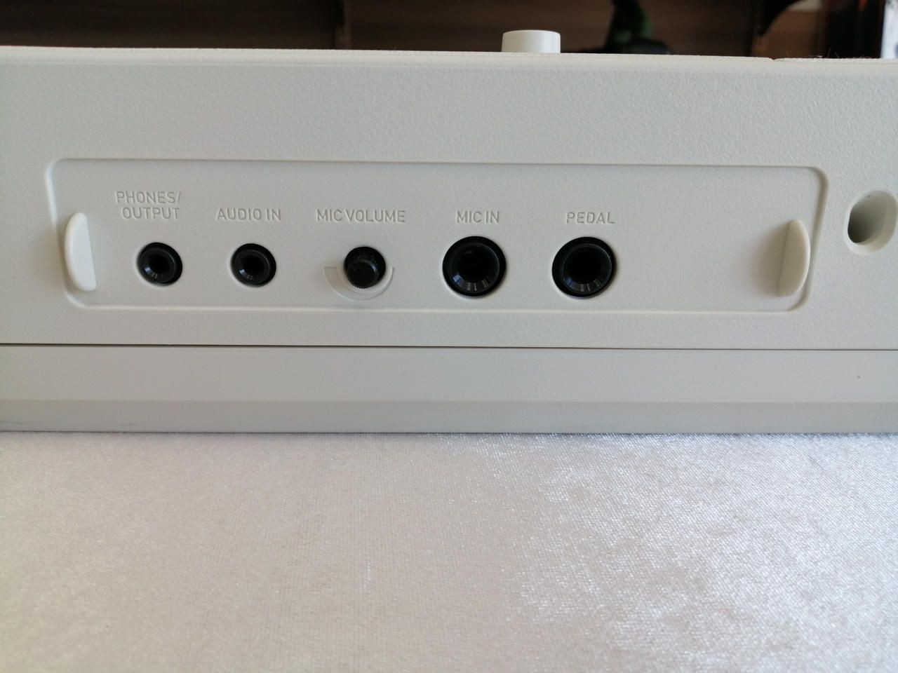 CASIO Keyboard Lk-520 Used