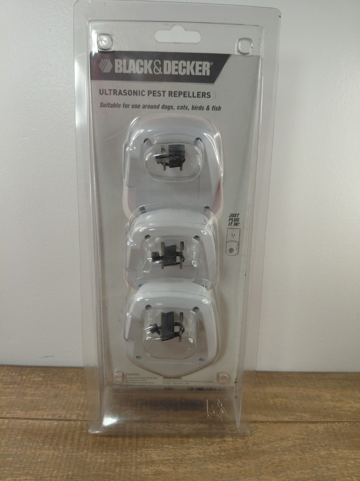 Black & Decker Electronic Pest Repeller 3-Pack Plug-In EP310-3P