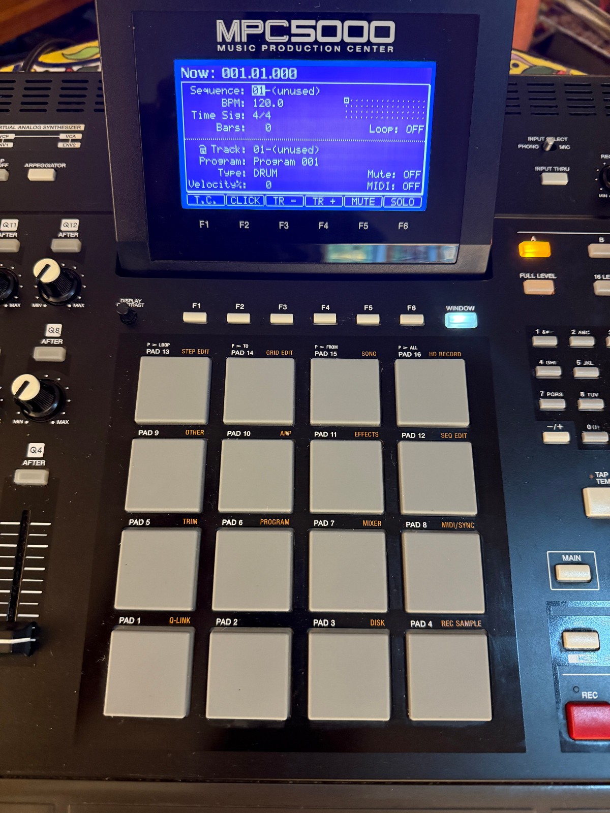 Akai MPC5000 - W/ DVD-CD Drive Excellent Condition!