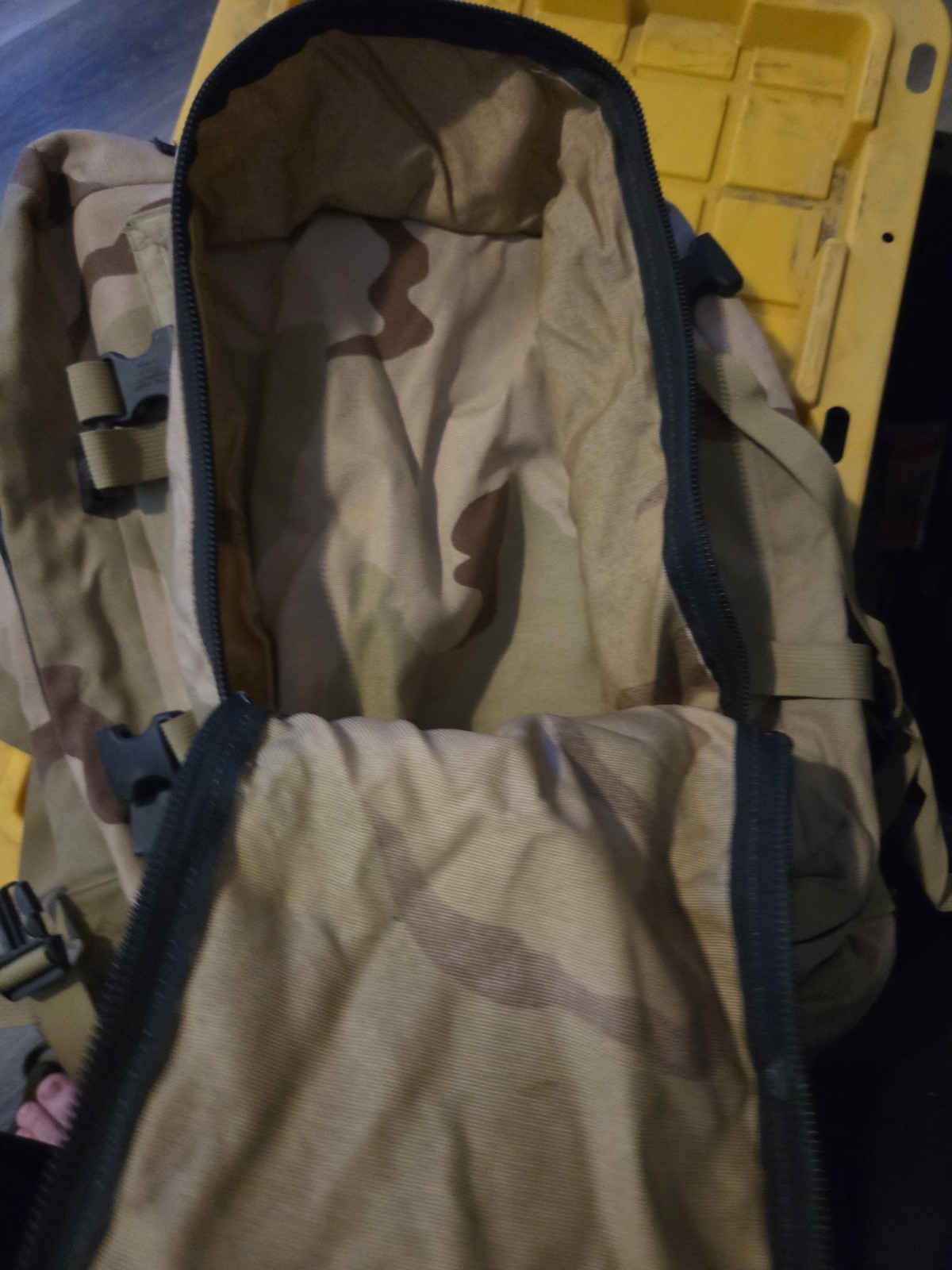 DCU Desert camouflage waterproof backpack USED