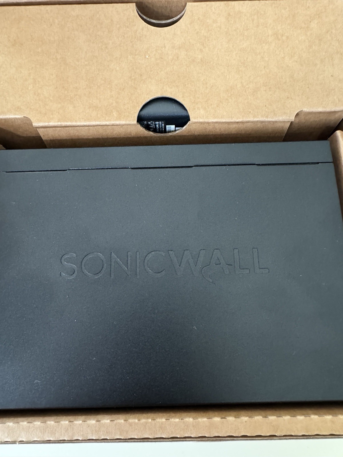 SonicWALL TZ400 Network Security Firewall APL28-0B4 SHIPS SAME DAY