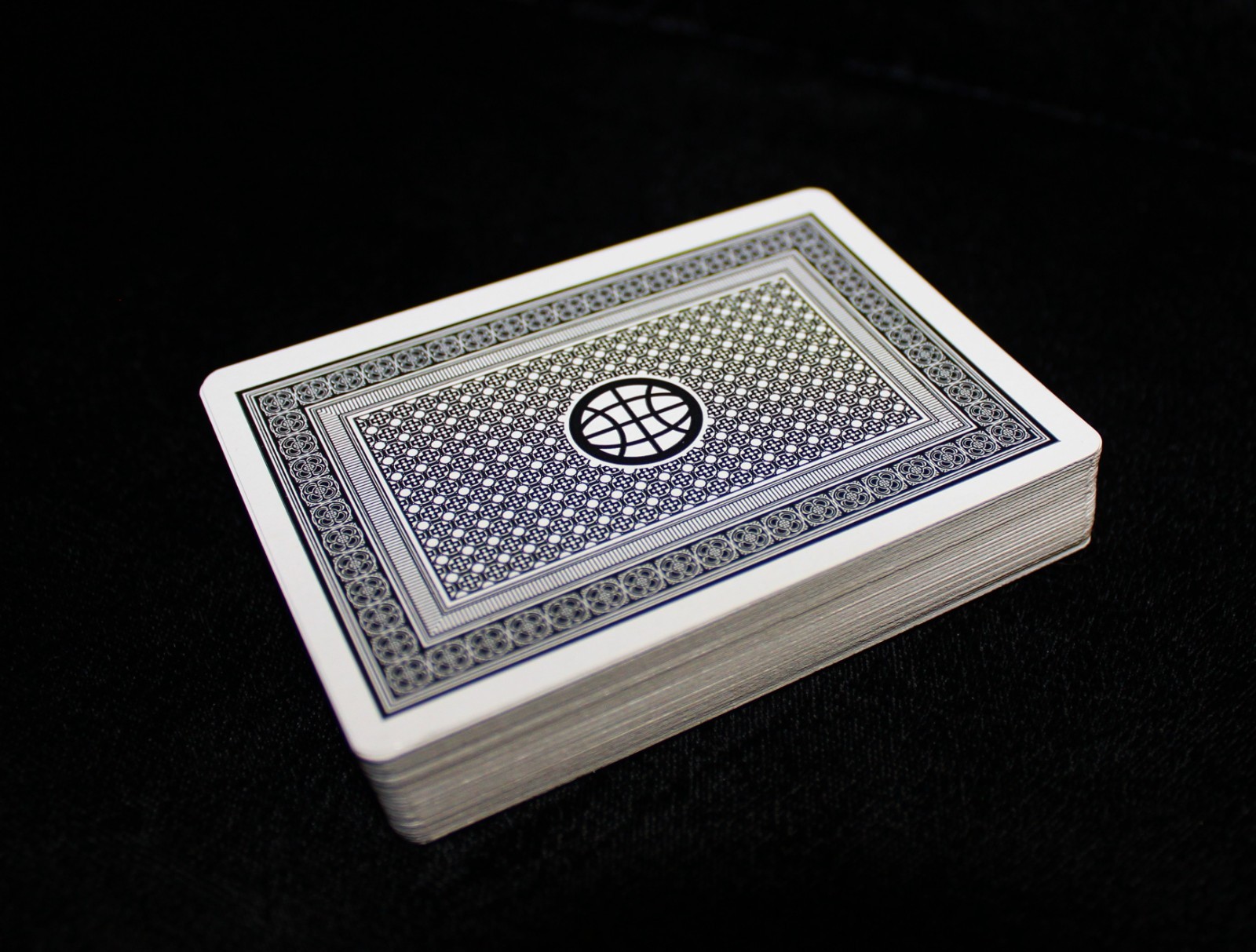 Magic Tutorial MENE TEKEL Trick Deck (playing cards) Classic - Black