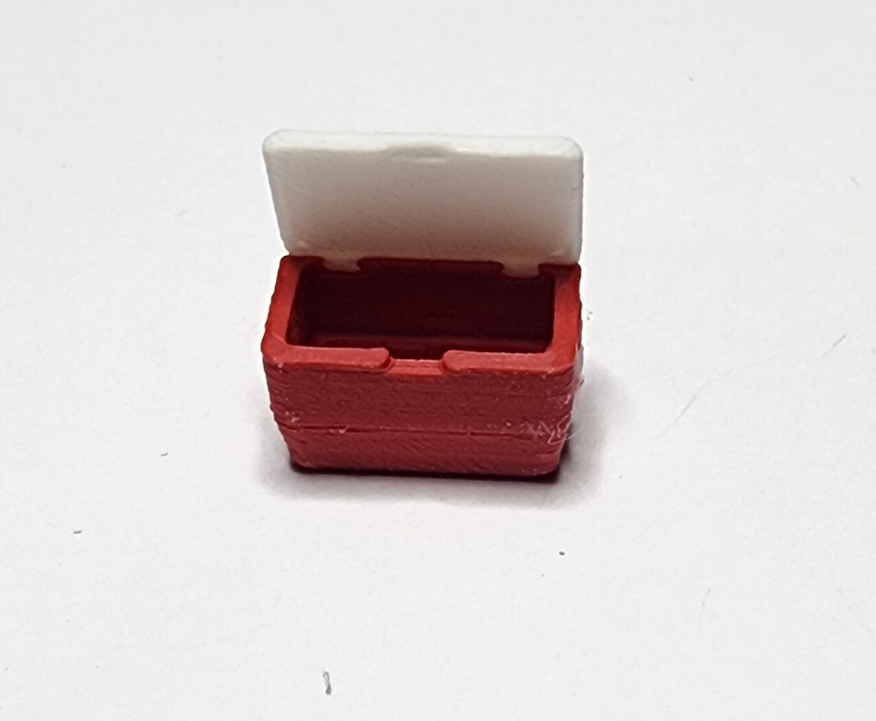 1/64 3D Printed 52 Quart Cooler Lid Open