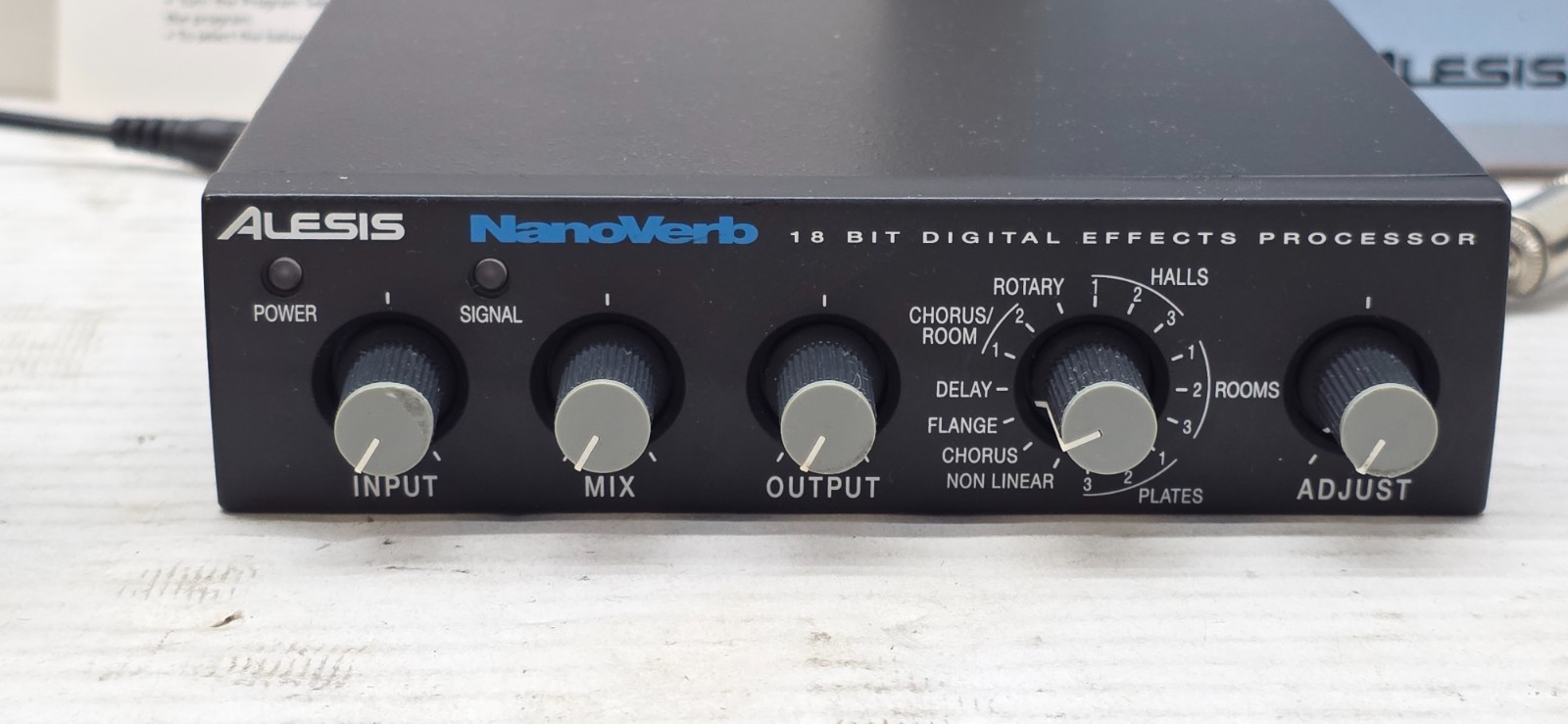 ALESIS NANOVERB 18 BIT DIGITAL EFFECTS PROCESSOR POWER PACK MANUAL DRUMS GUITAR