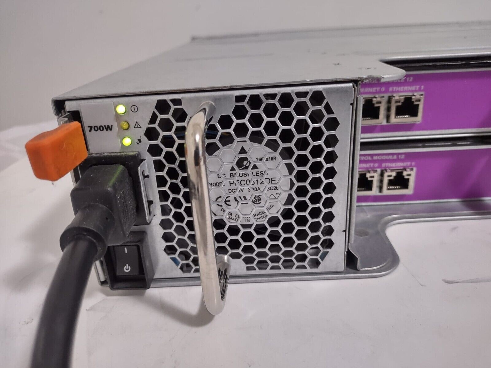 Dell EqualLogic PS4100 24x 600GB SAS Type 12 ISCSI 2x Controller Module1 2x PSU