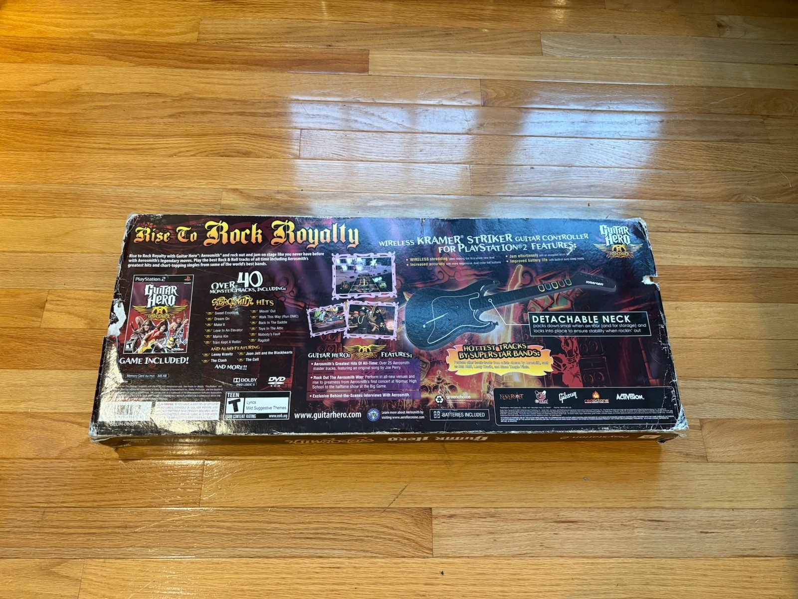 Guitar Hero Aerosmith Wireless Guitar Bundle PS2 CIB