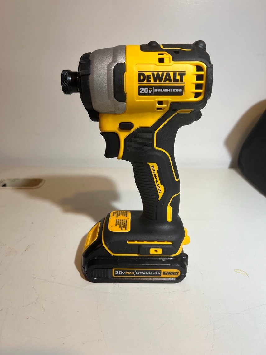 Dewalt ATOMIC 20V Brushless Compact Drill & 1/4" Hex Impact Kit DCK278C2