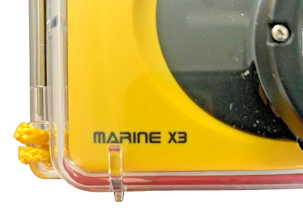 Marine X3 Motorized 35mm Underwater Camera Flash & Lexan 25 meter Hard Case NEW