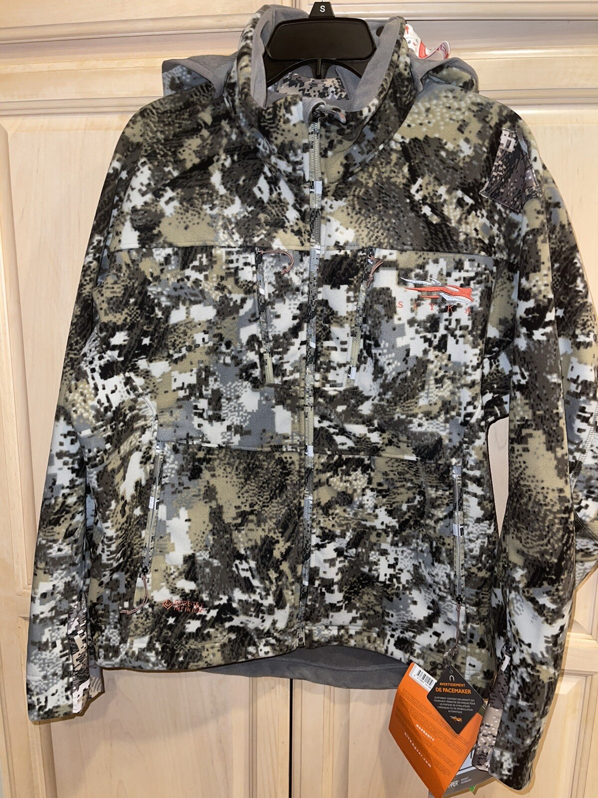 SITKA Stratus Elevated II Jacket (50242-EV) Size Medium