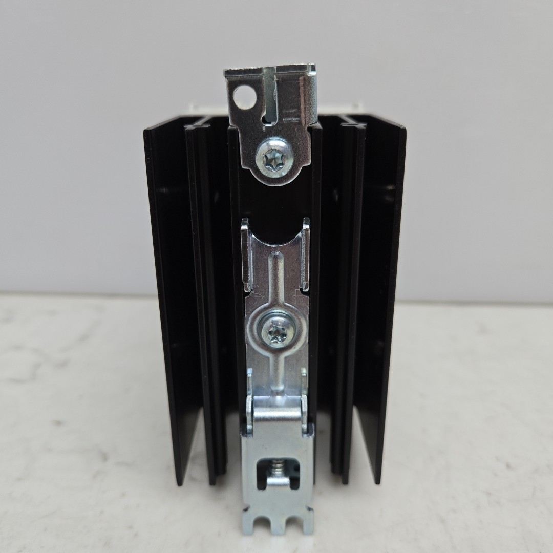 Carlo Gavazzi RG Solid State Switch RQC2A60A25KKE