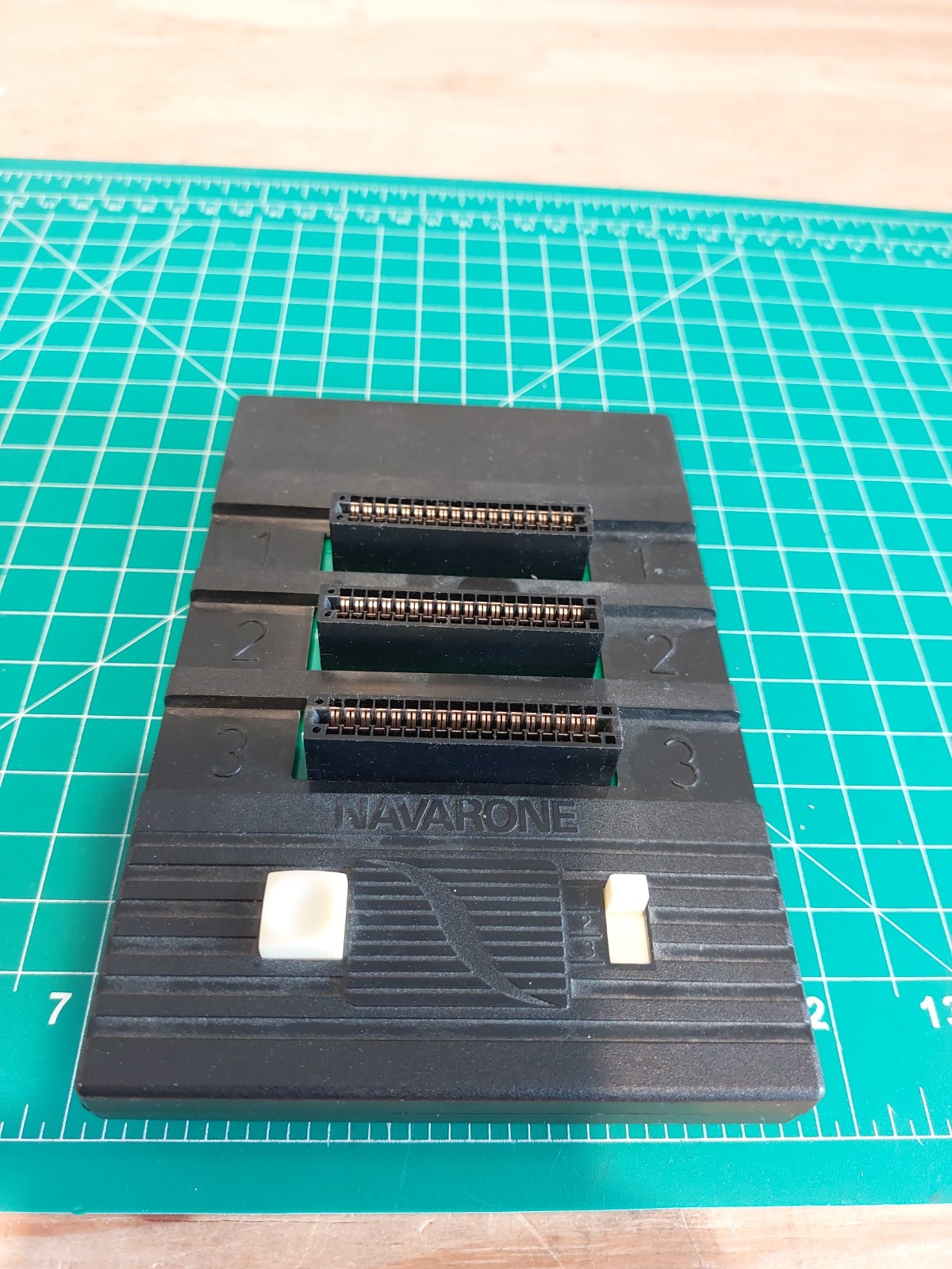 NAVARONE Expander 3 Port Cartridge Switch for TI-99/4A Home Computer