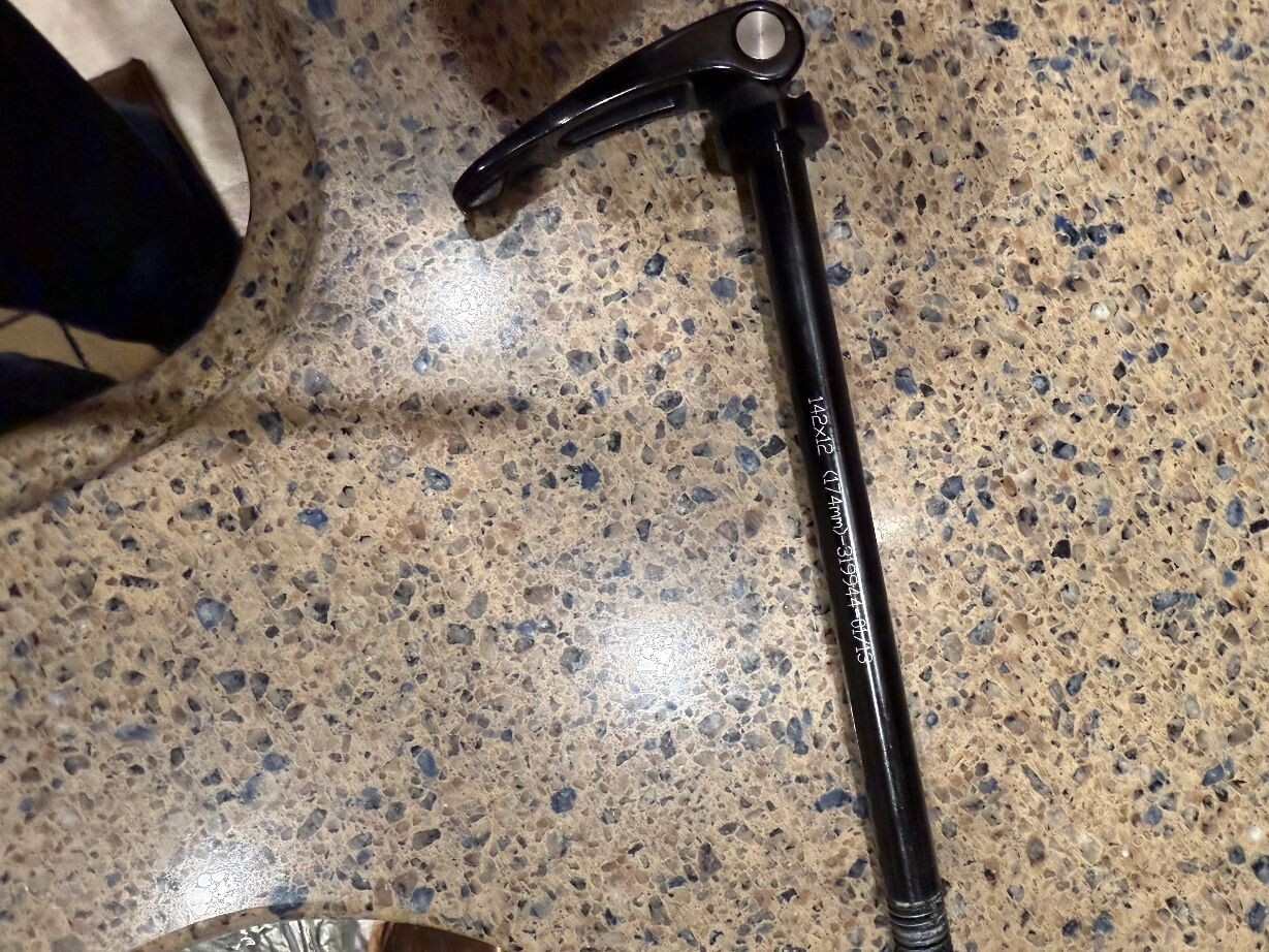 Bontrager quick release axle bolt