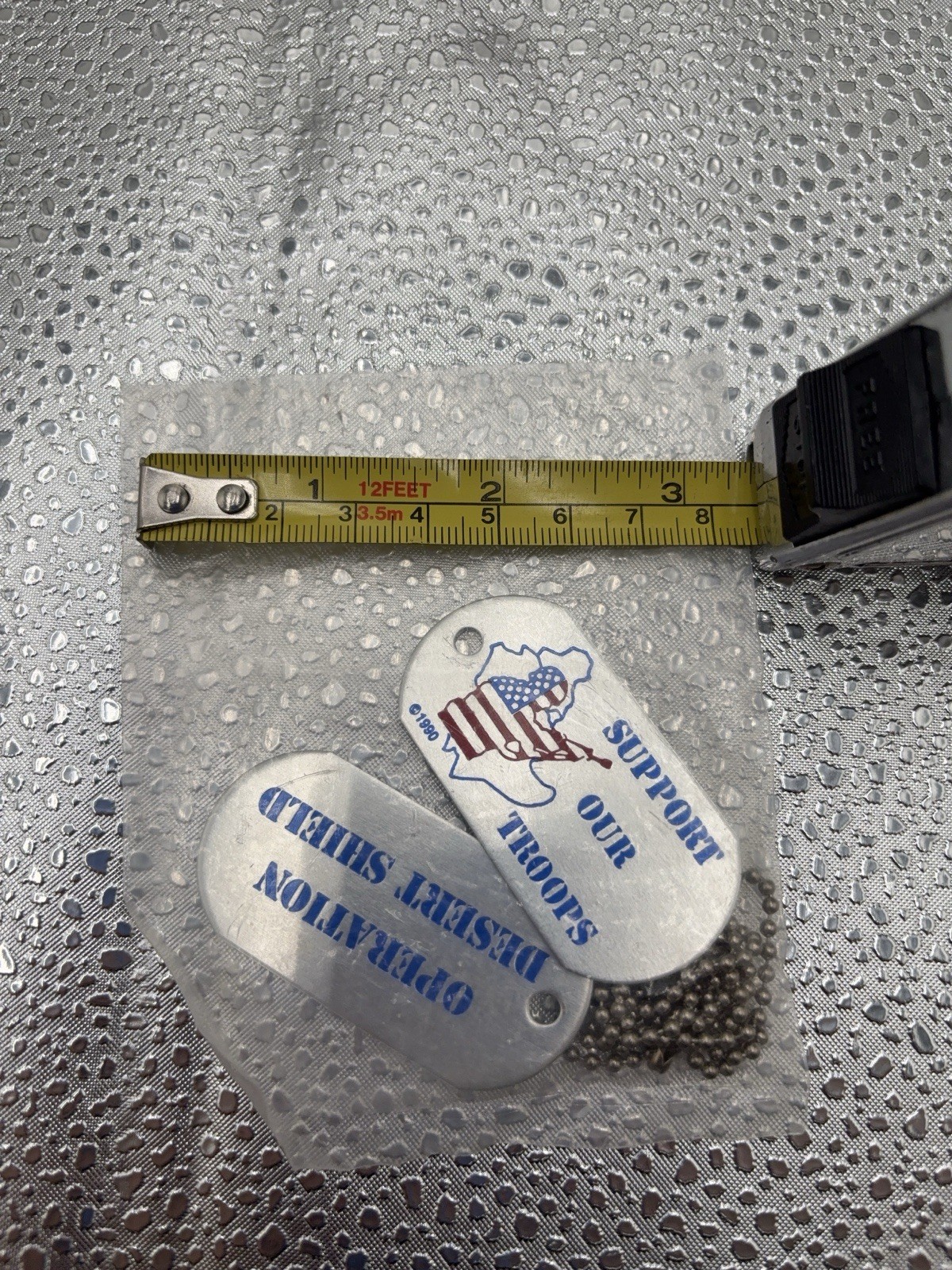 VTG OPERATION DESERT SHIELD & SUPPORT THE TROOPS DOG TAGS SOLDIER MILITARY KEYS