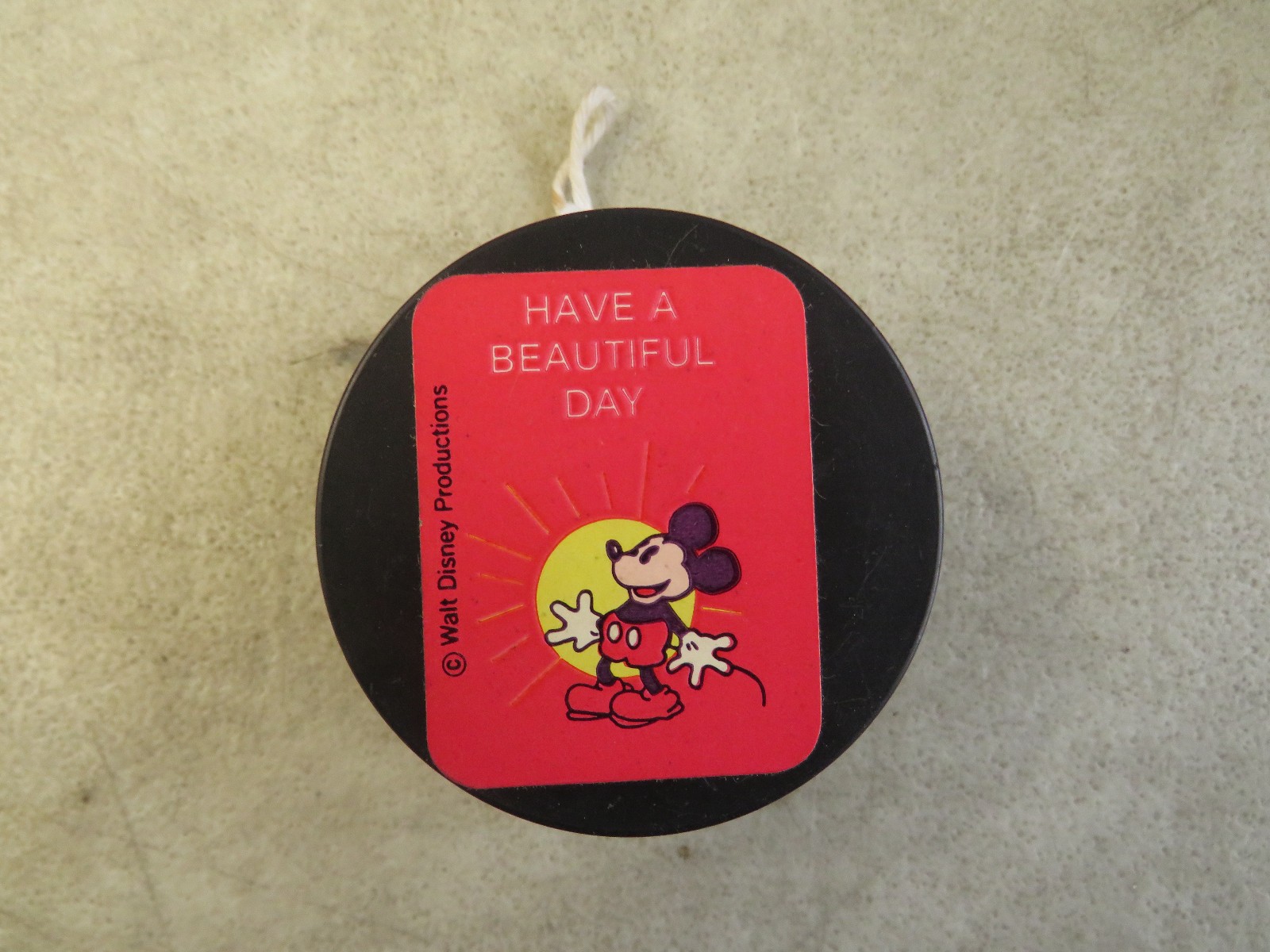 Vintage Yo-Yo Disney Mickey Mouse Have A Beautiful Day 2"