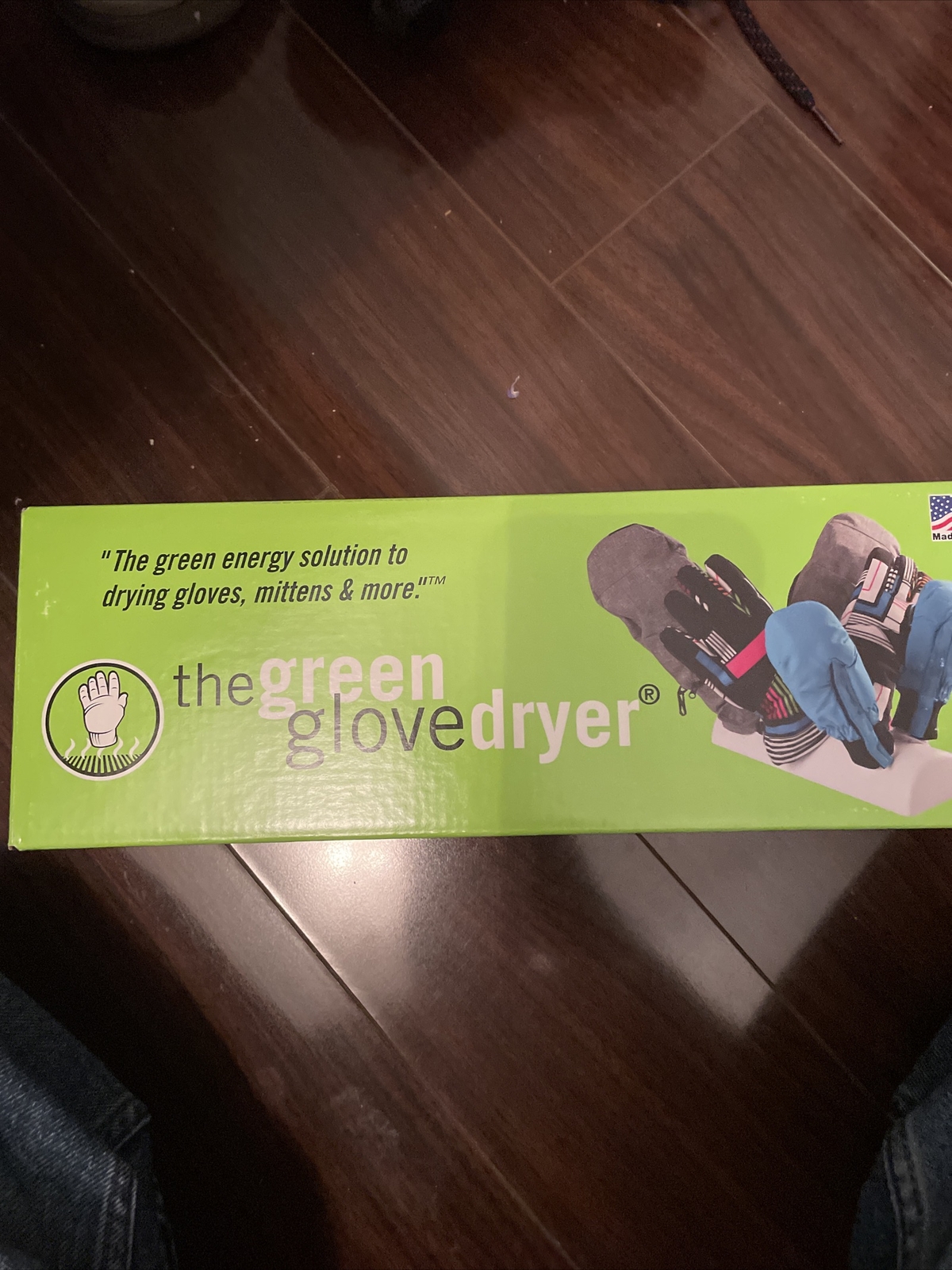 NOS! THE GREEN GLOVE DRYER, DRY 3 PAIR OF GLOVES FROM THE INSIDE, TGGDF10W
