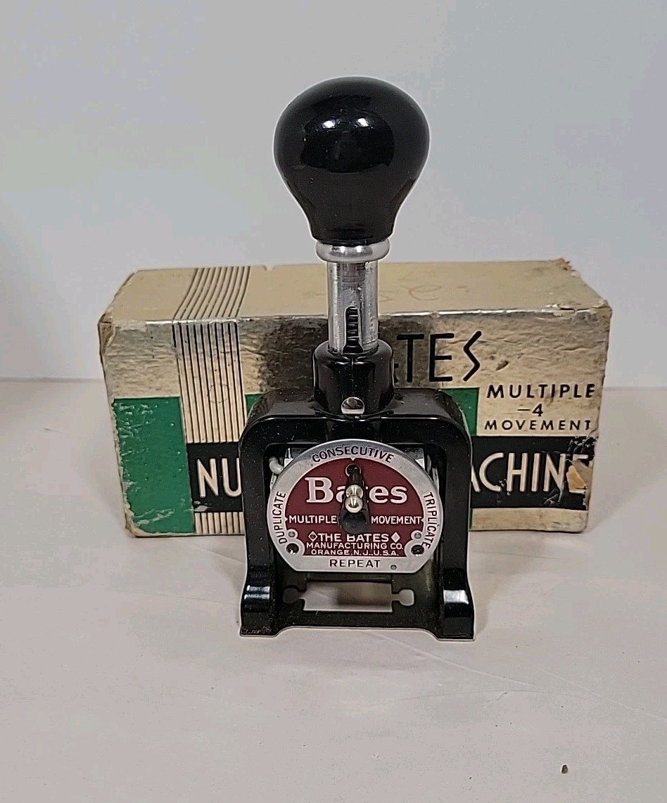 Vintage Bates Manufacturing Co/Bates Numbering Machine  6 E W/box