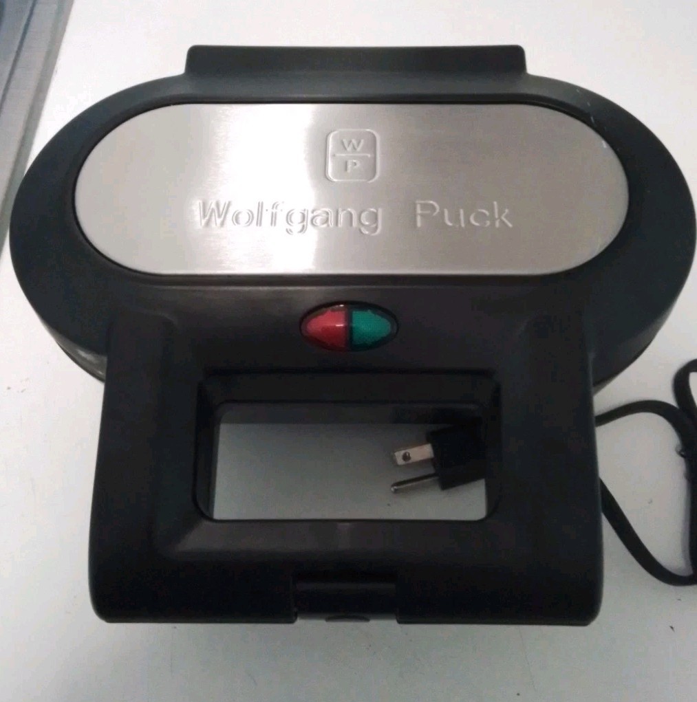 Wolfgang Puck Electric Puff Pastry Pie Maker Countertop BPM00020 Works Great