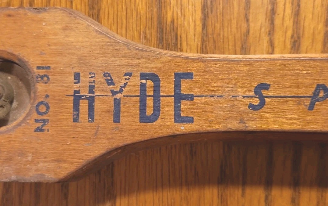 Vintage Hyde Speedster No. 81. Scraper. 14" long Wood Handle Tool.