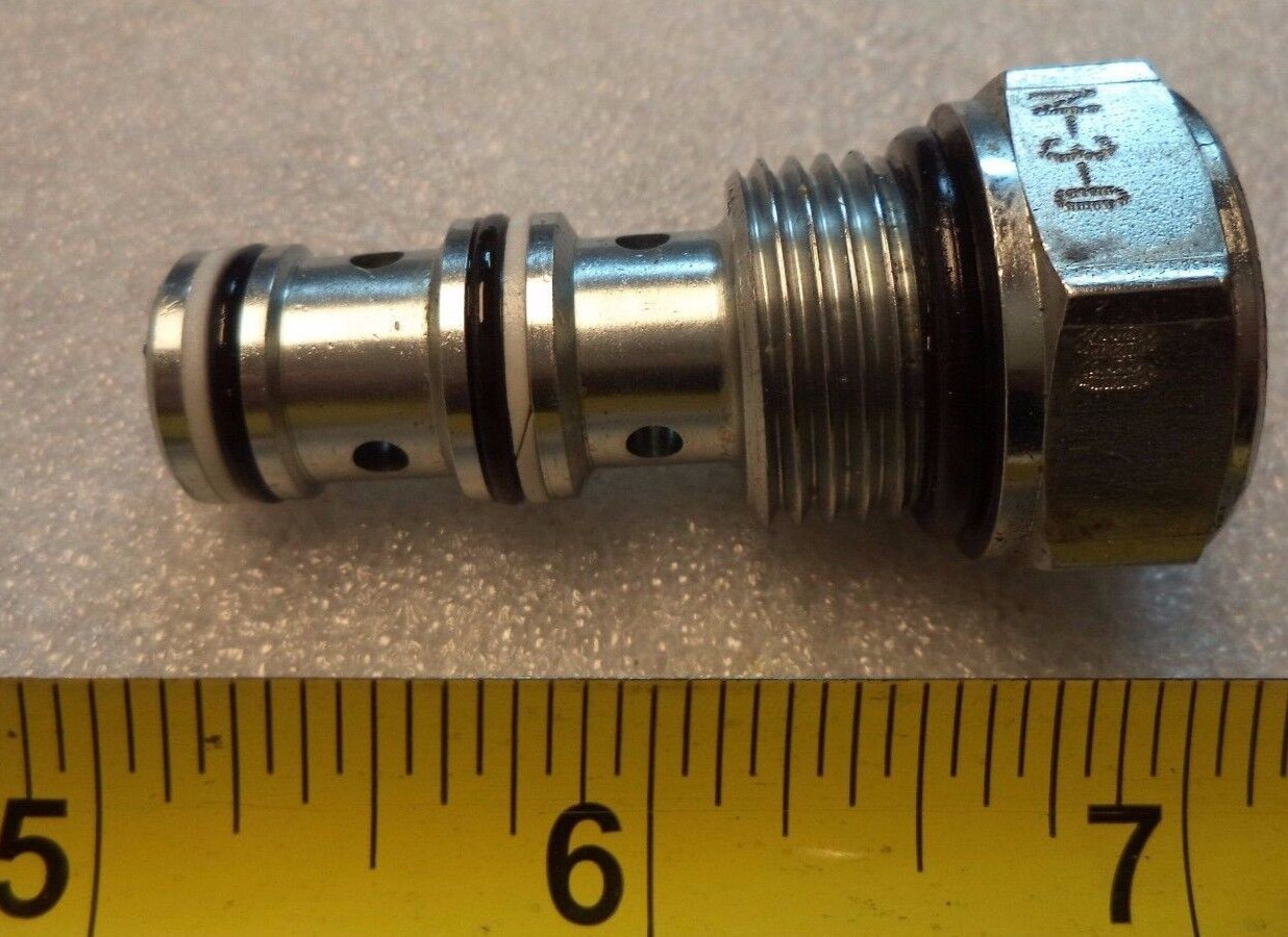 Bucher Shuttle Valve, Two- Position, Three Way, Ball Type, P/N BDSV-10-N-3-0-00