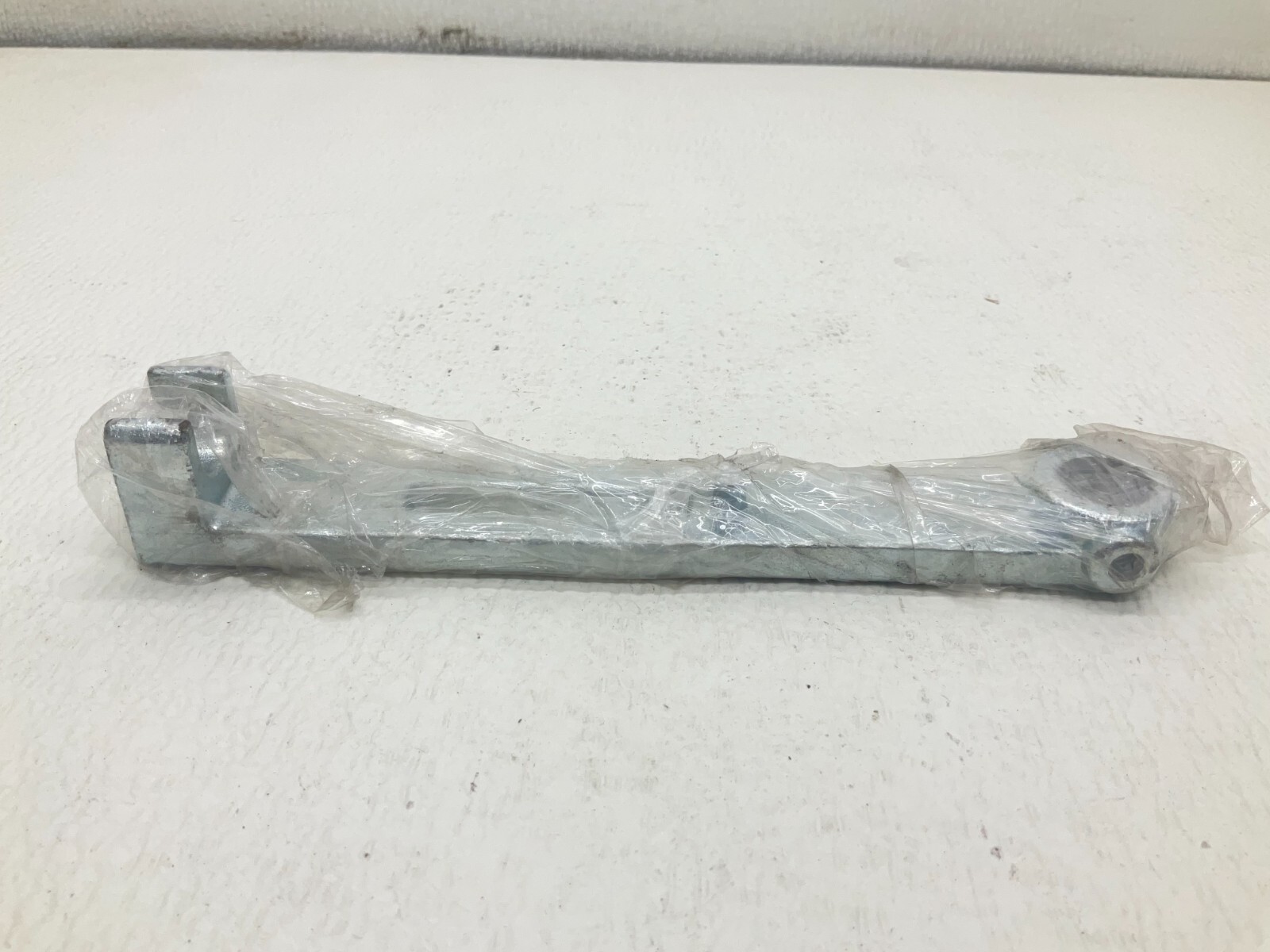 JAcobsen 3004738 Adjuster Front Roller Bracket New (TSC)