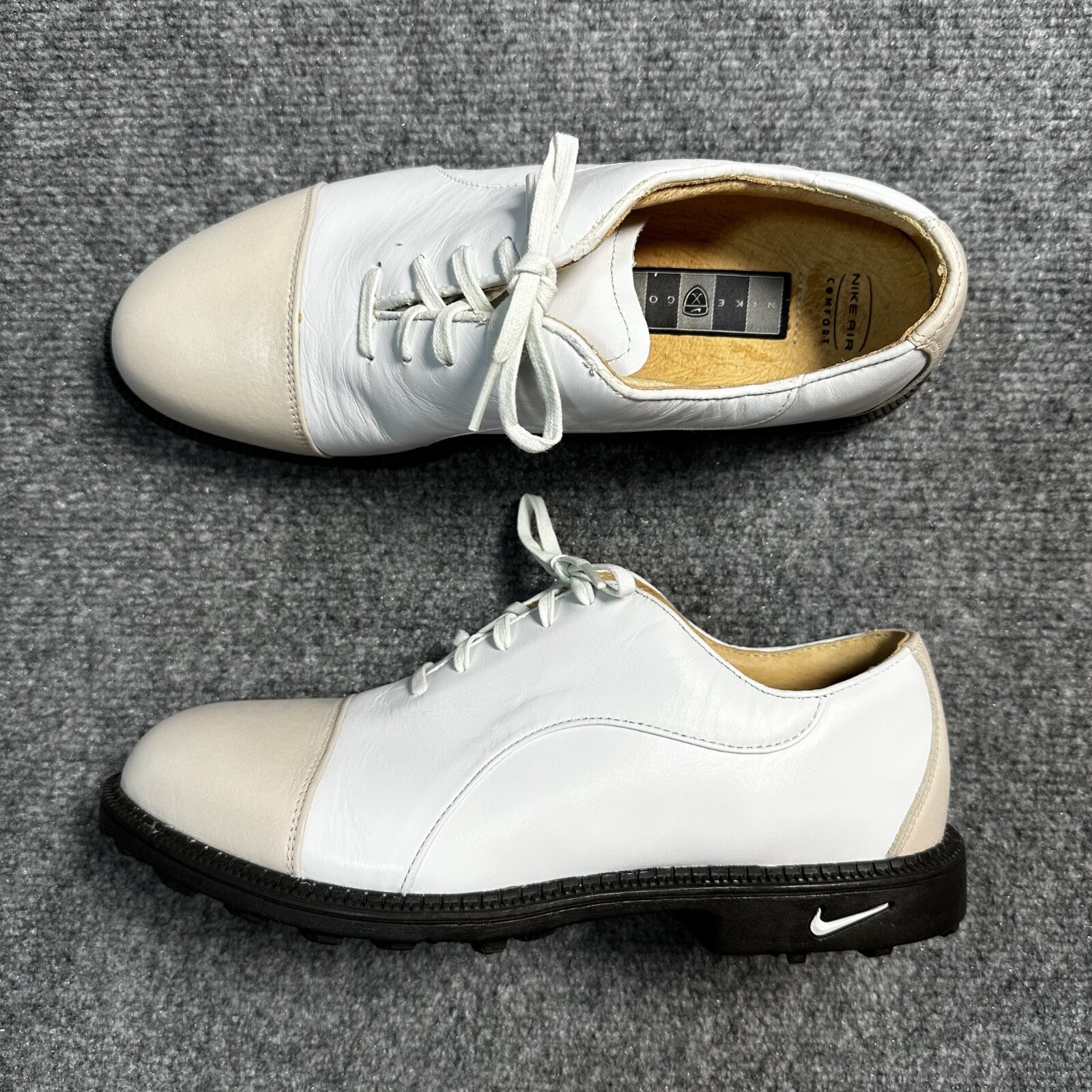 NEW Nike Golf Shoes Mens 7.5 White Beige Lace Up Spikes Air Comfort Bella Last