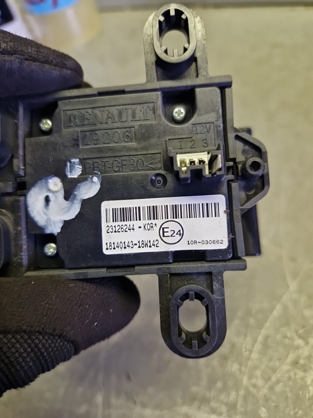 Renault T Range Parking Brake Switch 23126244
