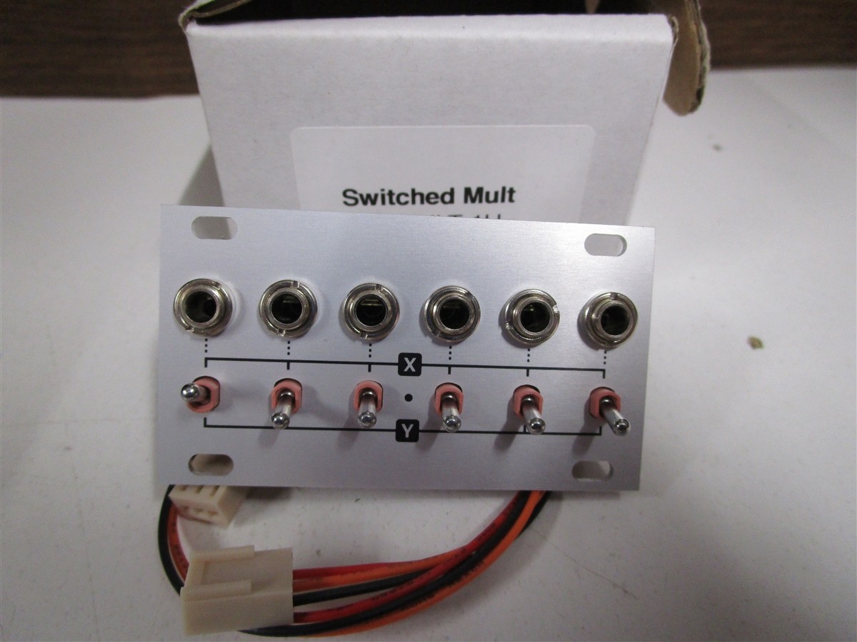 INTELLIJEL SWMULT-1U Switched Mult 1U Chainable Passive Switched Multiplier