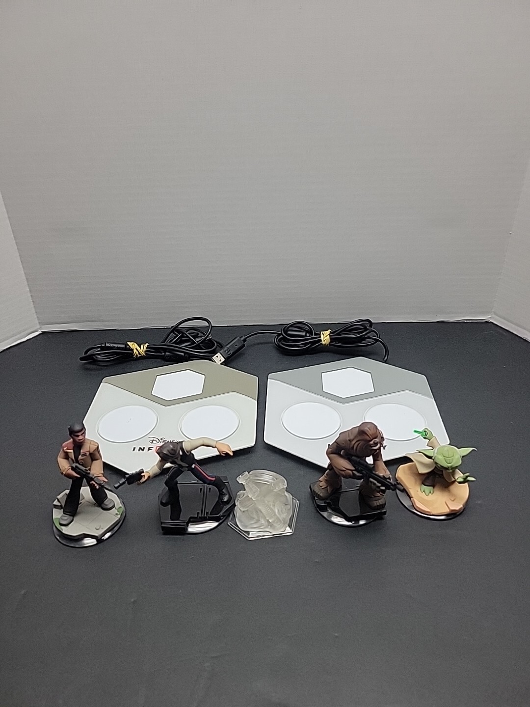 Disney Infinity Character Figure and Portal Mixed Lot Untested Star Wars