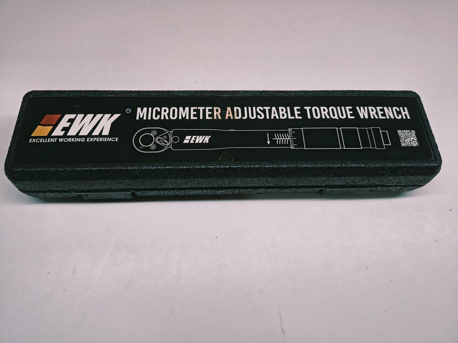 EWK Micrometer Adjustable Torque Wrench 1/4 In Drive EB0354 Black Click Ratchet