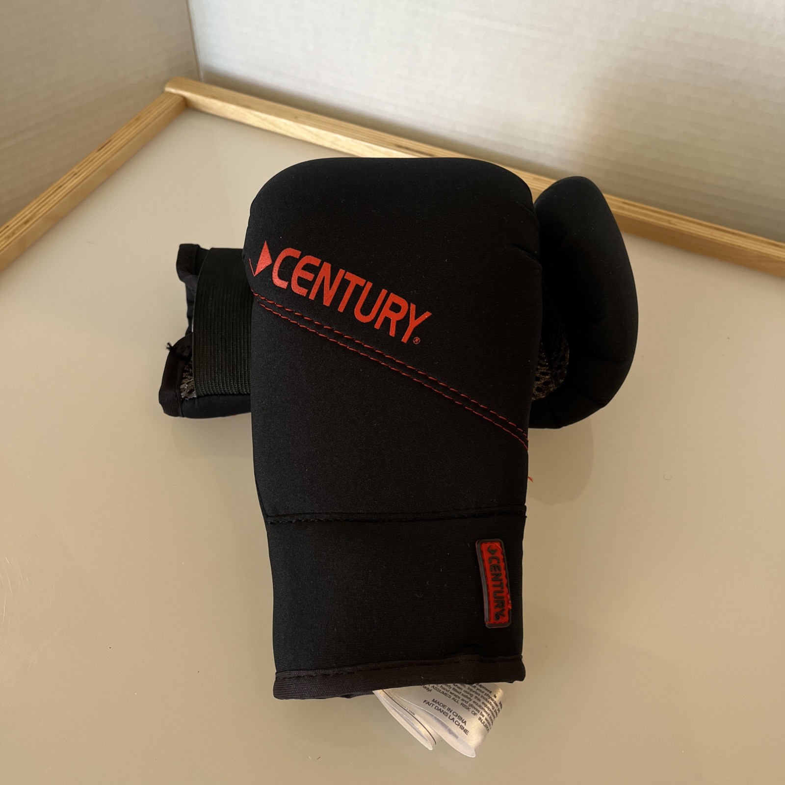 Century Neoprene Bag Gloves Brand New Packaging Damaged S/M