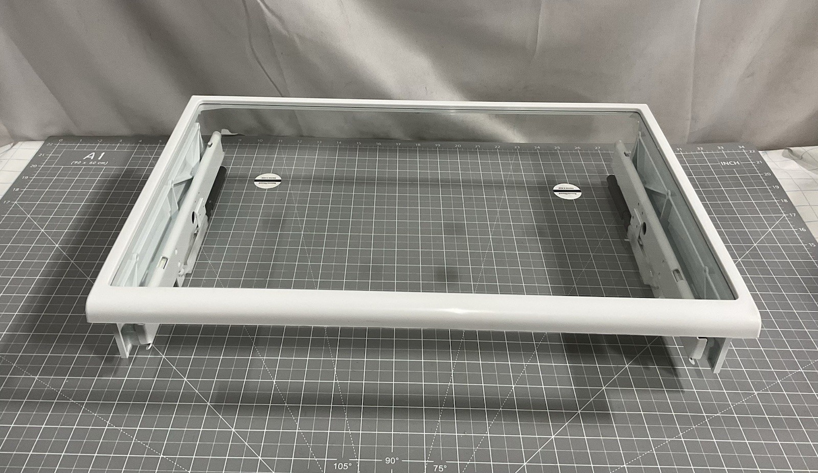 OEM 045688-000 Viking VCSB5423SS Refrigerator SHELF AND SLIDE