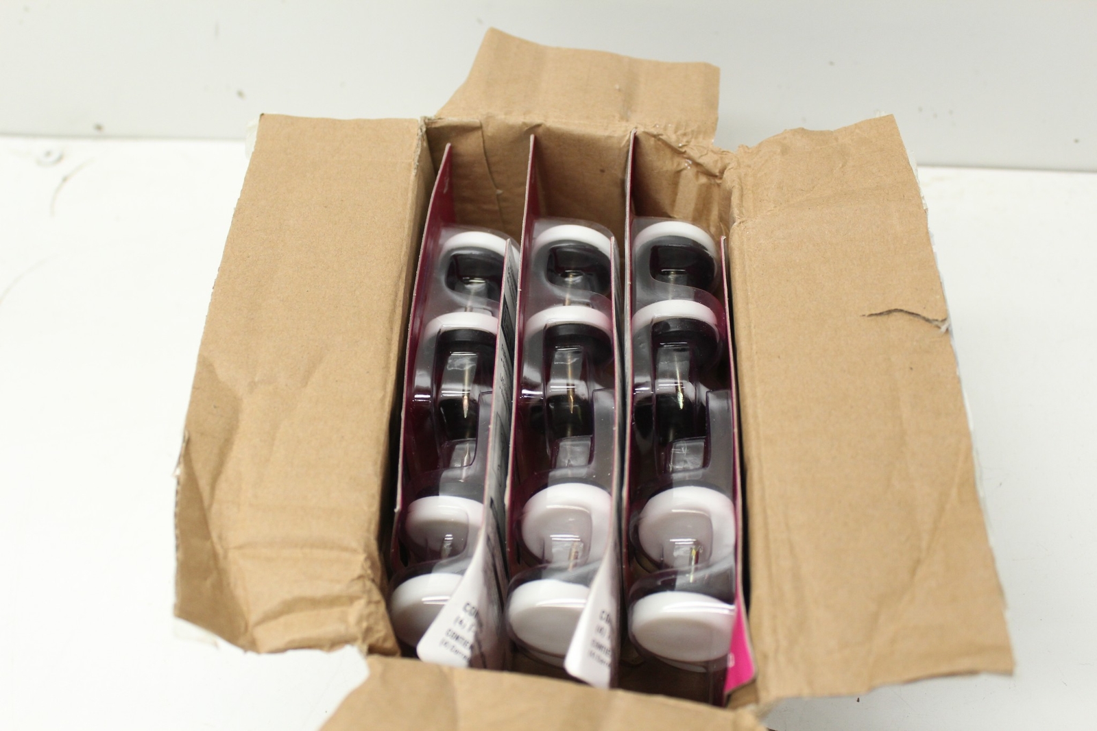 Everbilt 4609844EB 1-1/8 in. Nail On Nylon Glide ( Lot Of 24 Pcs )