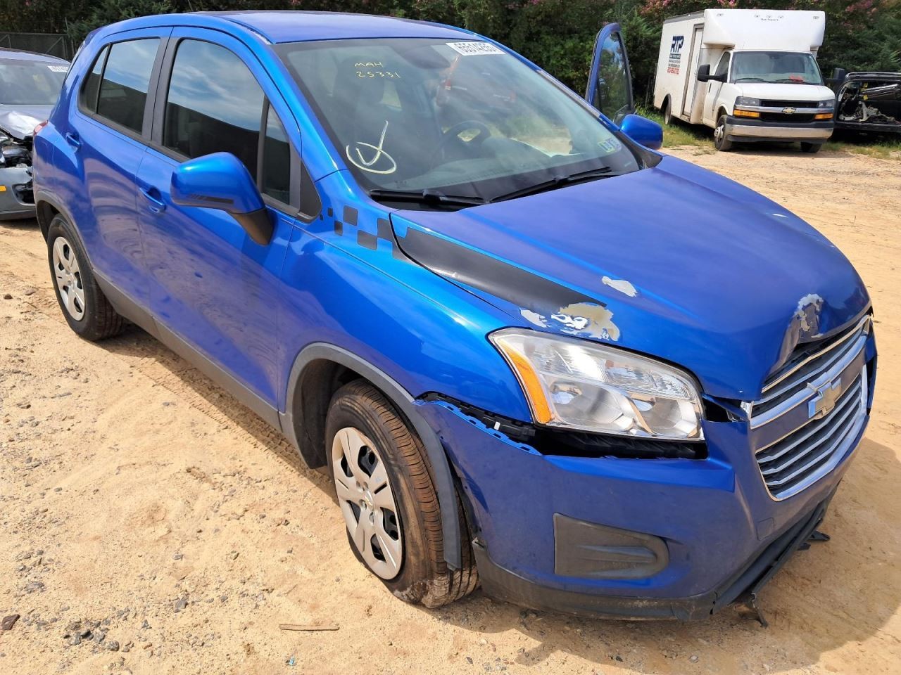 TRAX 2016 Glove Box 4768274