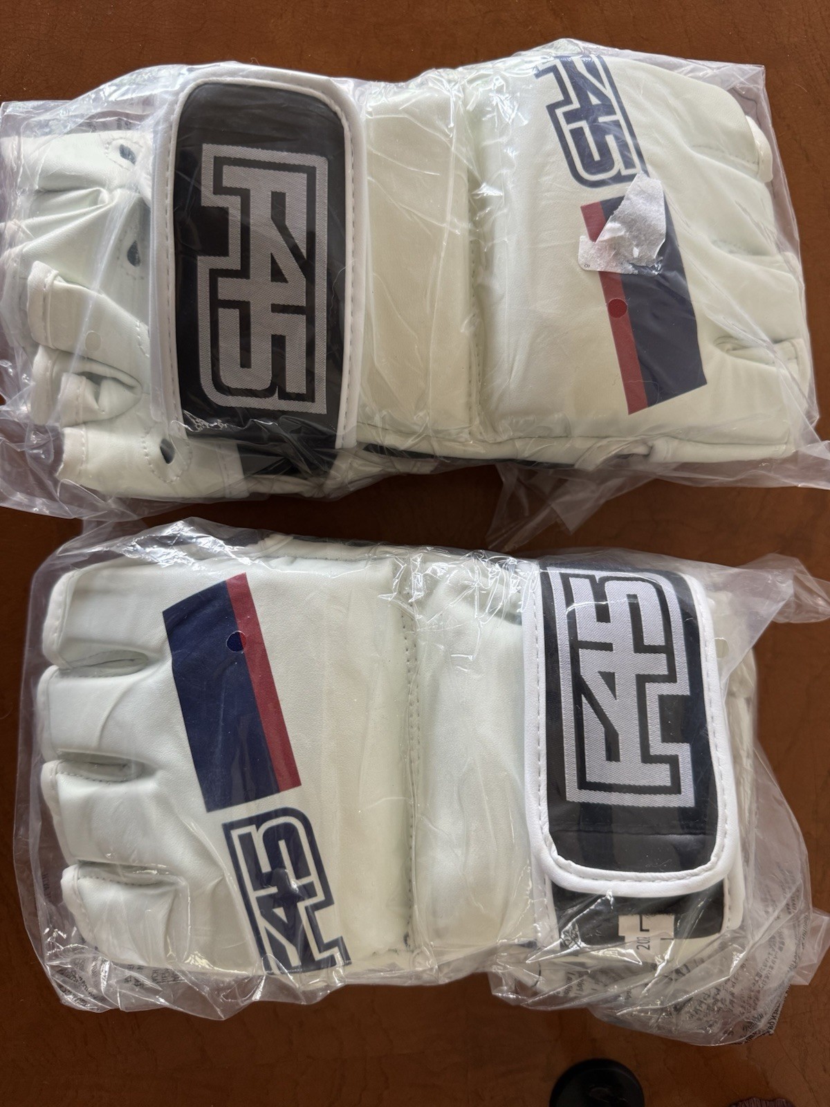 2x New F45 MMA Gloves White Training Grappling Sparring Gloves - Large
