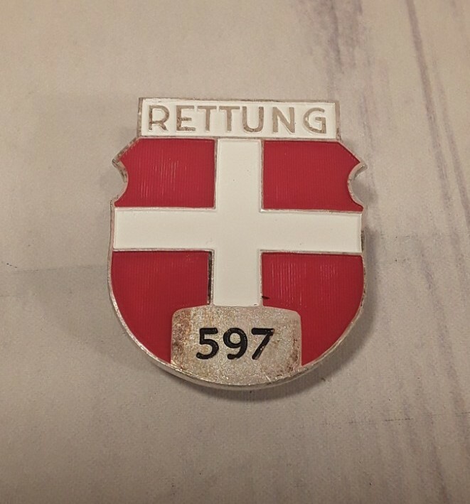 Germany Badge RETTUNG "Rescue" Shield Badge # 597~                          P1