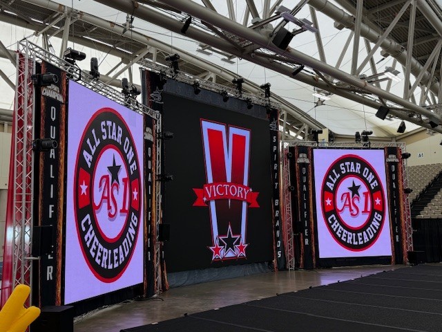 used absen 3.9 led wall (96 panels on total)